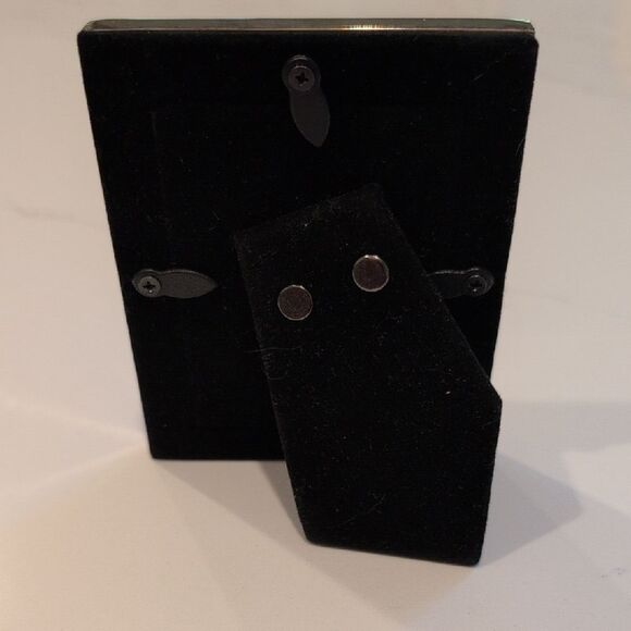 Silver Beaded Etched Winnie The Pooh Photo Frame - Picture 4 of 8